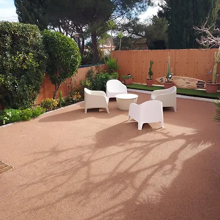 Maison Les Hameaux De L'ermitage 耶尔