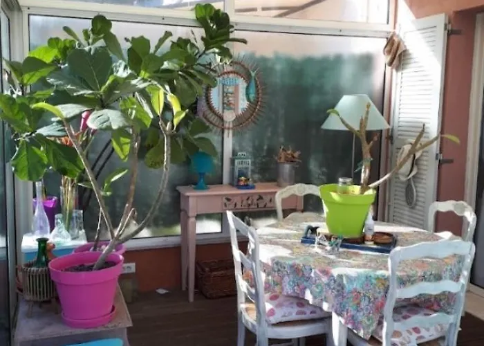 Maison Les Hameaux De L'ermitage * 耶尔